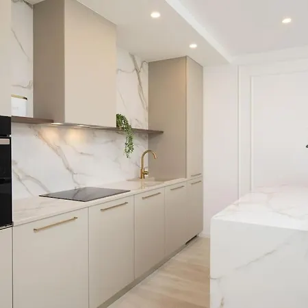 Artis By Istrialux * Loborika