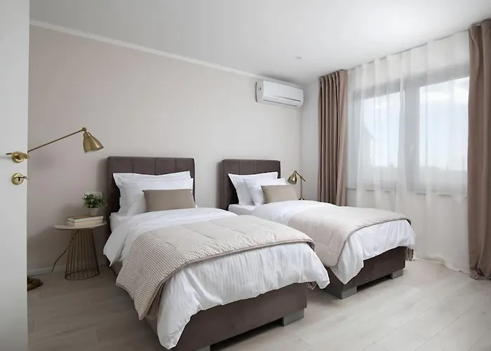 Artis By Istrialux *